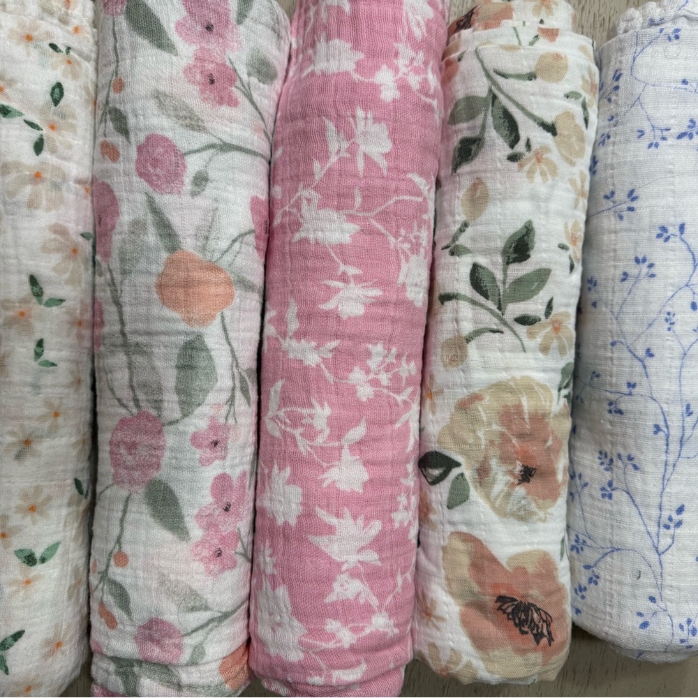 5 swaddles